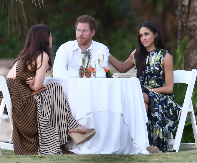 Vida Press nuotr./Princas Harry ir Meghan Markle draugų vestuvėse Jamaikoje