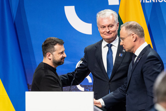 Pauliaus Peleckio / BNS nuotr./Volodymyras Zelenskis, Gitanas Nausėda, Andrzejus Duda