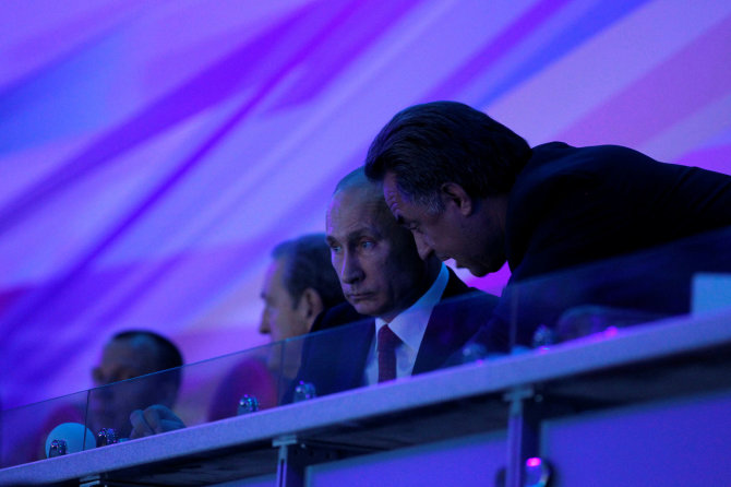 „Scanpix“ nuotr./Vitalijus Mutko ir Vladimiras Putinas