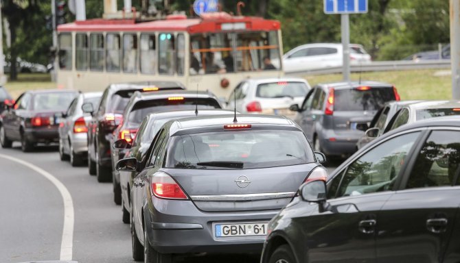 Luko Balandžio / 15min nuotr./Eismo spūstys Vilniuje