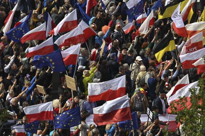 „AP“/„Scanpix“/Lenkijos opozicijos palaikymo maršas