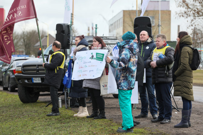 Erikas Ovčarenko/BNS/„Achemos“ darbuotojų mitingas