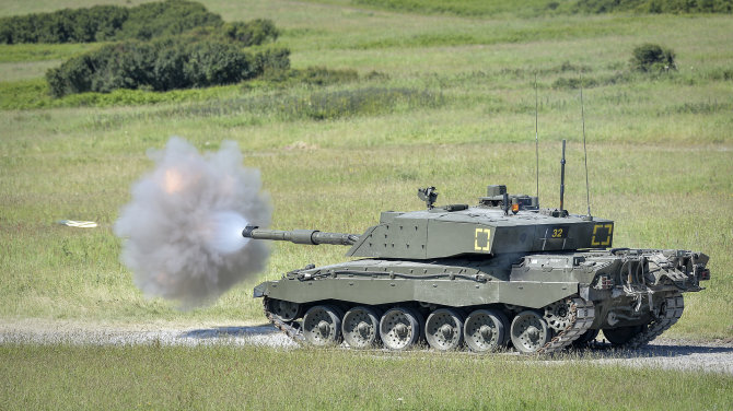 Wikipedia.org nuotr./Britų tankas „Challenger 2“
