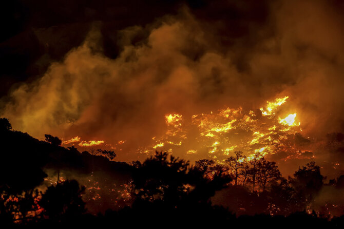 AP/„Scanpix“/Miško gaisrai Kretoje