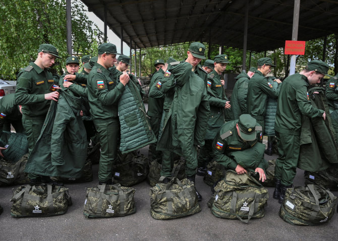 „Reuters“/„Scanpix“/Būsimi Rusijos kariai