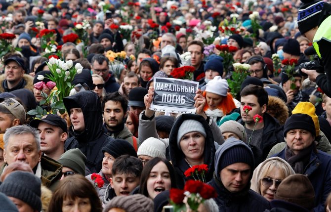 „Reuters“/„Scanpix“/A.Navalno laidotuvės