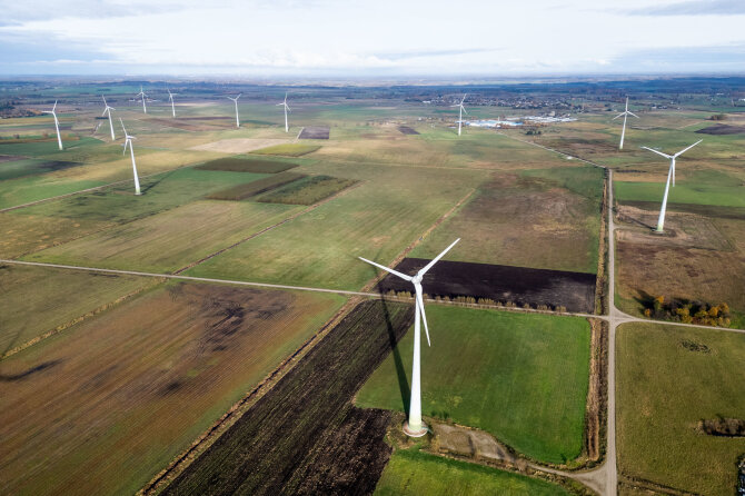 Eriko Ovčarenko / BNS nuotr./Atsinaujinanti energetika Šilutės rajone