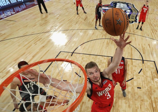 „Scanpix“ nuotr./Domantas Sabonis NBA „Kylančių žvaigždžių“ mače