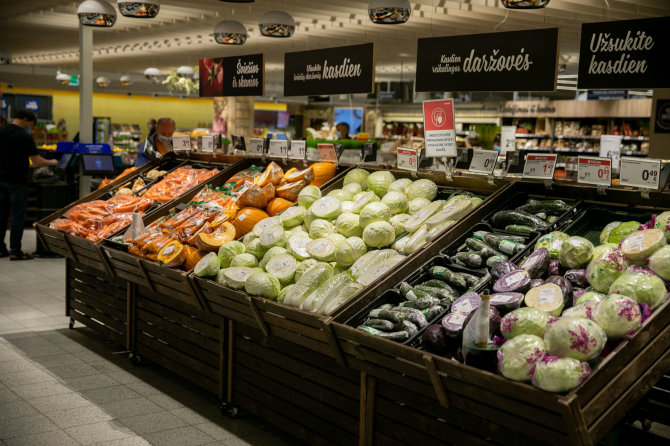 Organizatorių nuotr./Šviežias lietuviškų daržovių derlius keliauja į „Maxima“ parduotuves