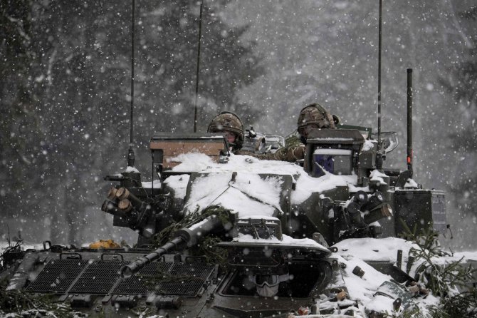 AFP/„Scanpix“ nuotr./„Challenger“ tankas