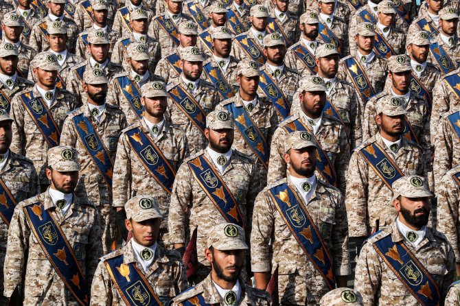 AFP/„Scanpix“ nuotr./Irano islamo revoliucinės gvardijos kariai