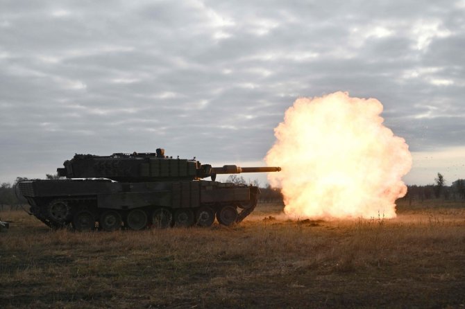 AFP/„Scanpix“ nuotr./„Leopard 2“