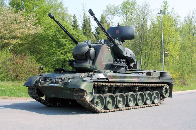 Vikipedijos nuotr./Šarvuota kovos mašina „Gepard“