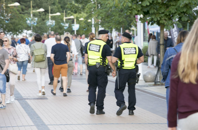 Valdo Kopūsto / 15min nuotr./Ilgojo savaitgalio pradžia Palangoje