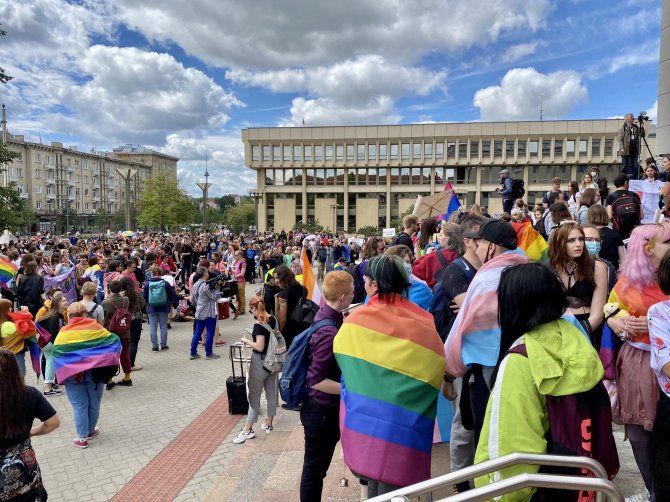 Valdo Kopūsto / 15min nuotr./Vilniuje rengiamos LGBT eitynės už lygybę
