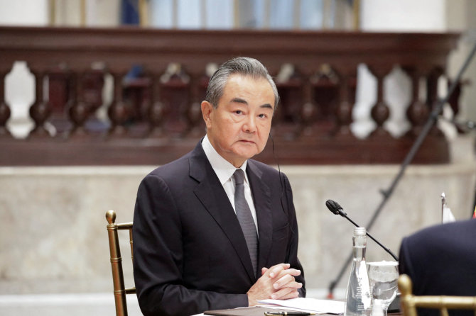 „Reuters“/„Scanpix“/Kinų diplomatijos vadovas Wang Yi