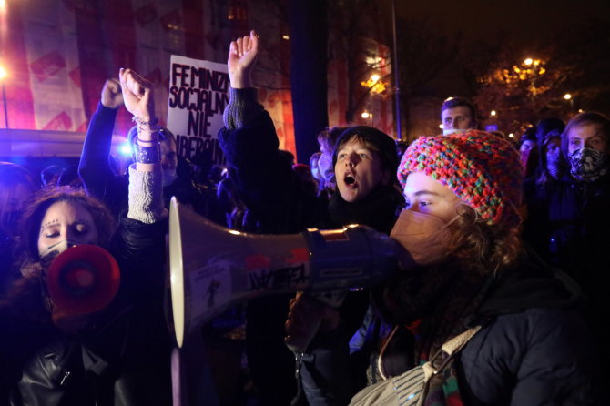 „Reuters“/„Scanpix“ nuotr./Nauji protestai Lenkijoje