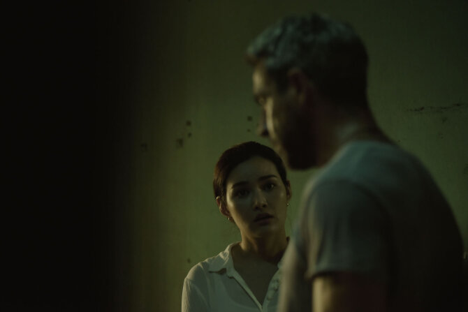 „Dansu“ nuotr./Yayaying Rhatha Phongam ir Ola Rapace