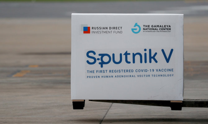 „Reuters“/„Scanpix“ nuotr./„Sputnik V“ vakcinos siunta