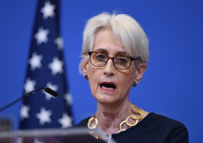 AFP/„Scanpix“ nuotr./JAV valstybės sekretoriaus pavaduotoja Wendy Sherman