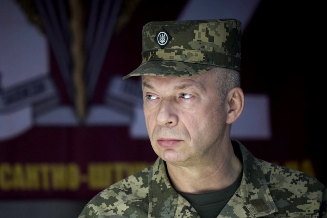 Ukrainos vyriausiasis ginkluotųjų pajėgų vadas Oleksandras Syrskis / HANDOUT / AFP