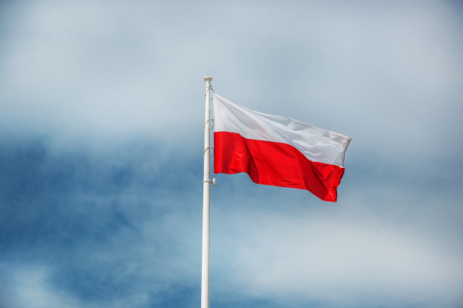 123RF.com nuotr./Lenkijos vėliava