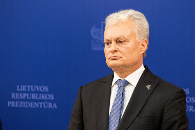 Pauliaus Peleckio / BNS nuotr./Prezidento ir krašto apsaugos ministrės komentarai žiniasklaidai po Valstybės gynimo tarybos posėdžio 