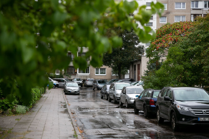 Žygimanto Gedvilos / BNS nuotr./Daugiabučio kiemas
