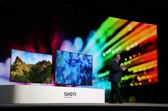 Scanpix nuotr./Samsung televizorius su SUHD ekranu