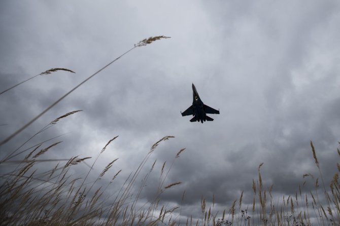 „Scanpix“/AP nuotr./Naikintuvas Su-27