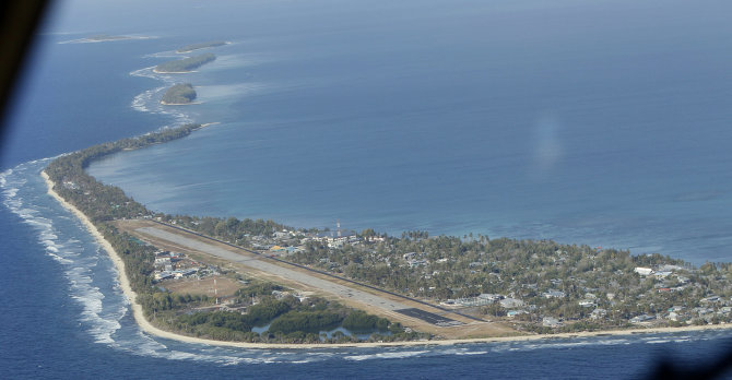 „Scanpix“/AP nuotr./Taip atrodo didžioji Tuvalu valstybės sala