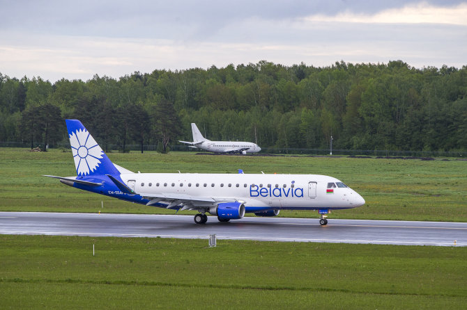 Roko Lukoševičiaus / 15min nuotr./Lėktuvų stebėjimas Vilniaus oro uoste