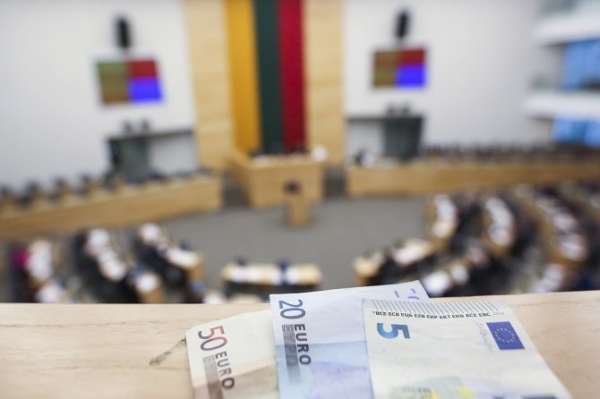Irmanto Gelūno / 15min nuotr./Seime pradėta svarstyti 2016 metų biudžetas