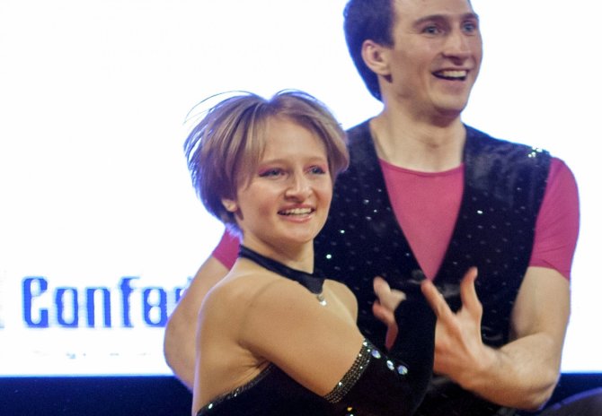 „Reuters“/„Scanpix“ nuotr./Katerina Tichonova dalyvavo realybės šou, kuriame demonstravo gebėjimą šokti