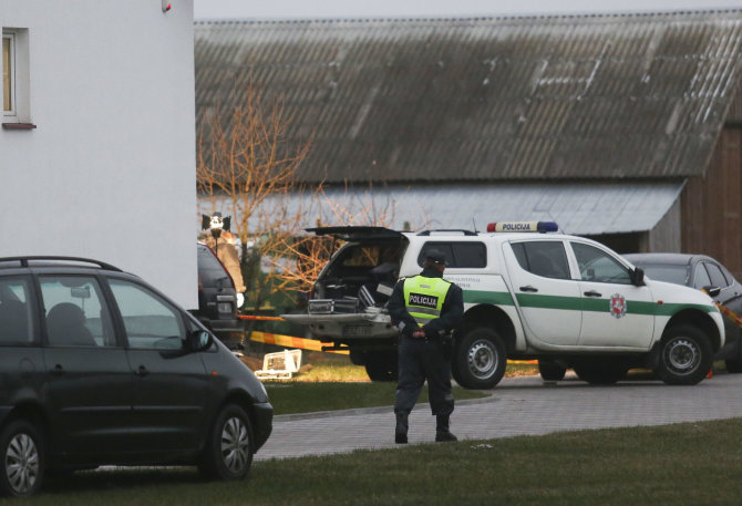 Luko Balandžio / 15min nuotr./Namas Eišiškėse, kur 2015m. lapkritį įvyko tragedija