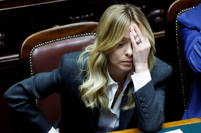 Remo Casilli / REUTERS