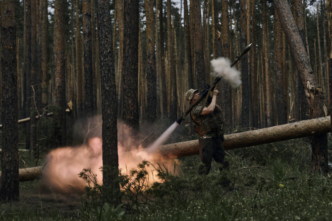 „AP“/„Scanpix“/Ukrainos karys prie Kreminos