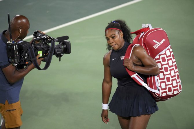 „Scanpix“ nuotr./Serena Williams olimpinio teniso turnyro aštuntfinalyje krito prieš Eliną Svitoliną