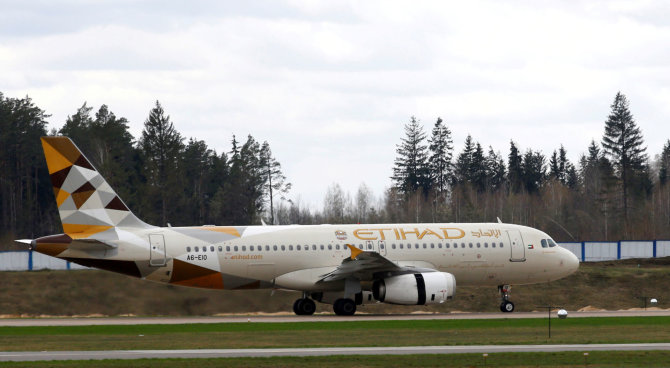 „Reuters“/„Scanpix“ nuotr./„Etihad Airways“ lėktuvas