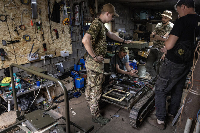 David Guttenfelder/ „The New York Times“/Robotai Ukrainoje