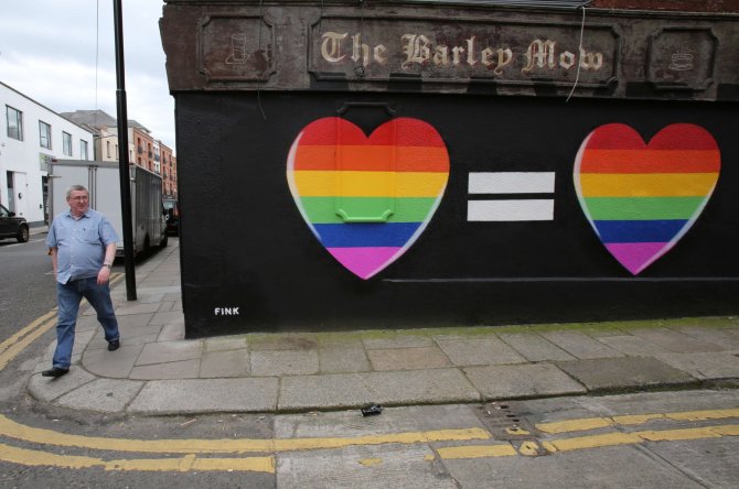 AFP/„Scanpix“ nuotr./Airijoje istorinis referendumas dėl tos pačios lyties santuokų