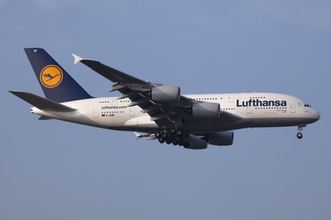 123RF.com nuotr. / „Lufthansa“ orlaivis