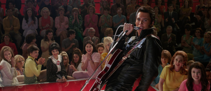 Organizatorių nuotr./Austinas Butleris dramoje „Elvis“ įkūnijo rokenrolo karalių Elvį Presley