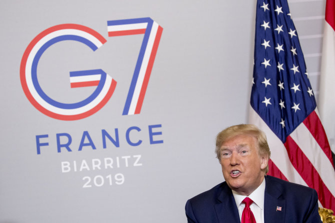 „Scanpix“/AP nuotr./D.Trumpas G-7 susitikime Prancūzijoje