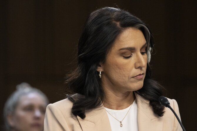 Tulsi Gabbard /  / Mattie Neretin/CNP/INSTARimages
