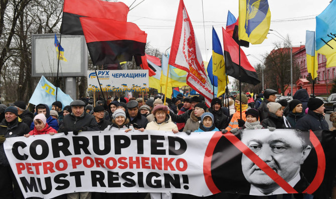 AFP/„Scanpix“ nuotr./Protestas prieš Petro Porošenką
