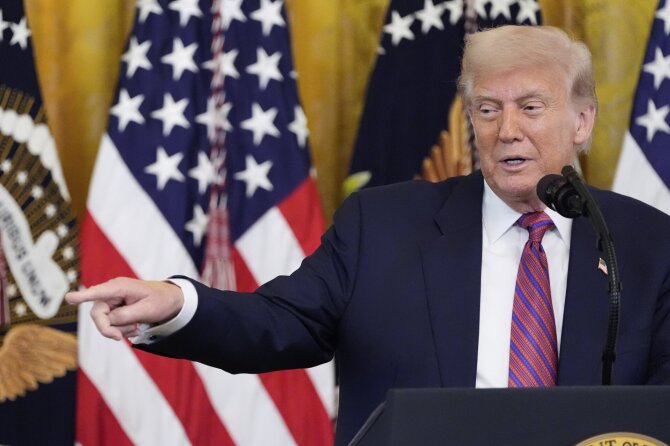 Donaldas Trumpas / Alex Brandon / AP