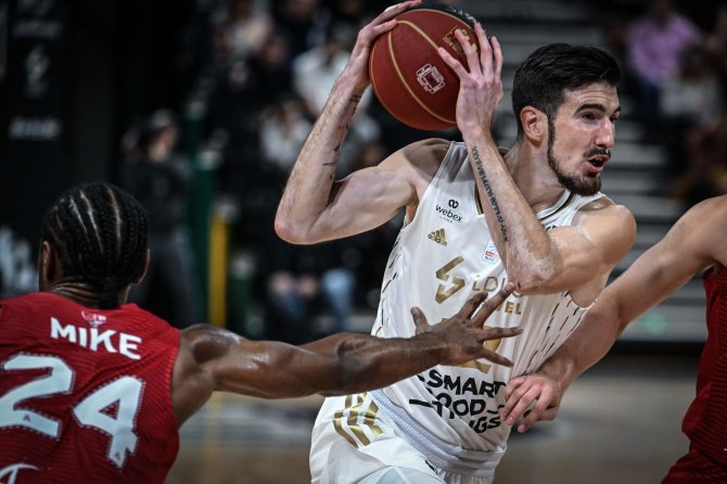 AFP/„Scanpix“ nuotr./Nando De Colo