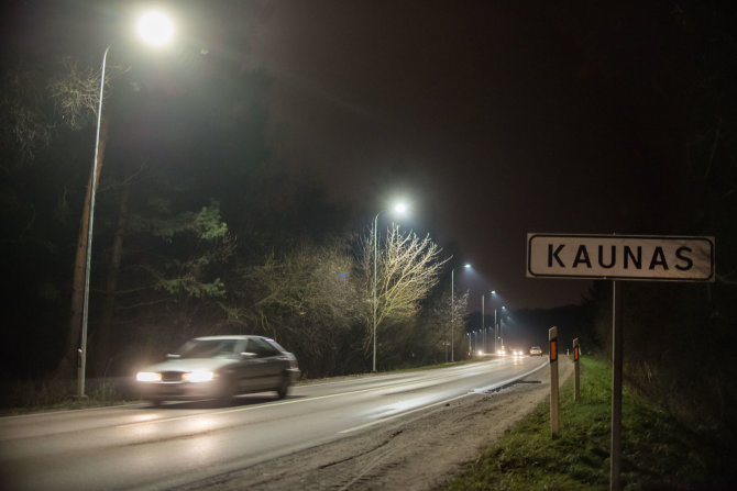 Kauno miesto savivaldybės nuotr./Naujasis Kauno gatvių LED apšvietimas