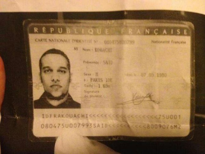 lepoint.fr nuotr./Vieno iš įtariamųjų – Saido Kouachi – asmens dokumentas